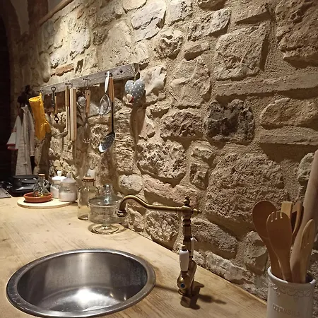 Σπίτι διακοπών Casa Piazza- Cisterne Romane *