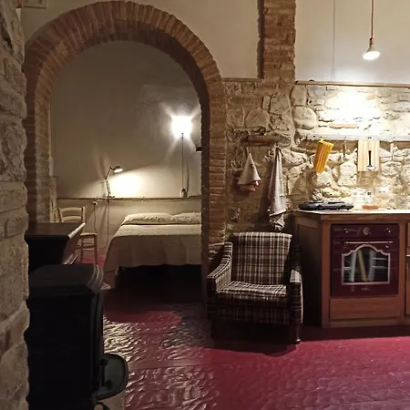 Σπίτι διακοπών Casa Piazza- Cisterne Romane *