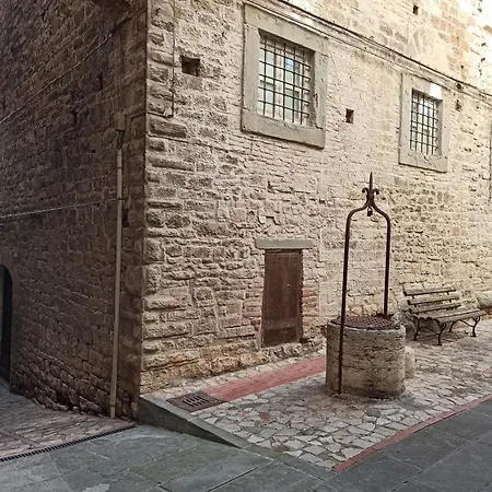 Σπίτι διακοπών Casa Piazza- Cisterne Romane *